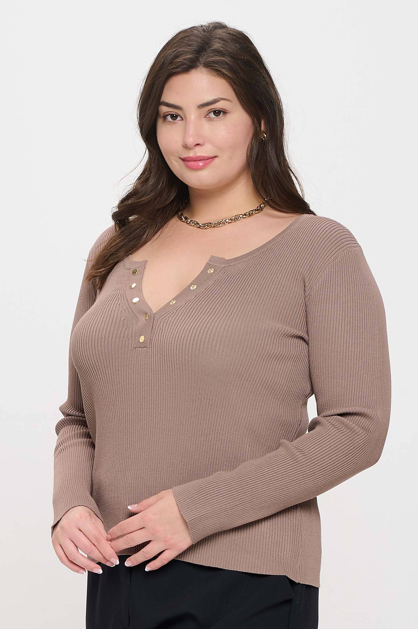 Autumn Henley - Rose & Olivia Boutique