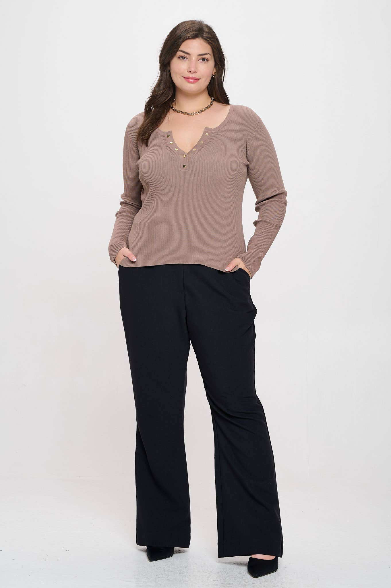 Autumn Henley - Rose & Olivia Boutique