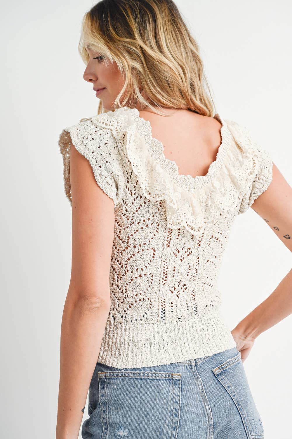 Bailee Eyelet Sweater Knit Top - Rose & Olivia Boutique