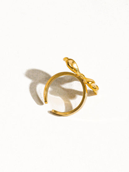 Waverly 18K Non-Tarnish Bow Adjustable Ring