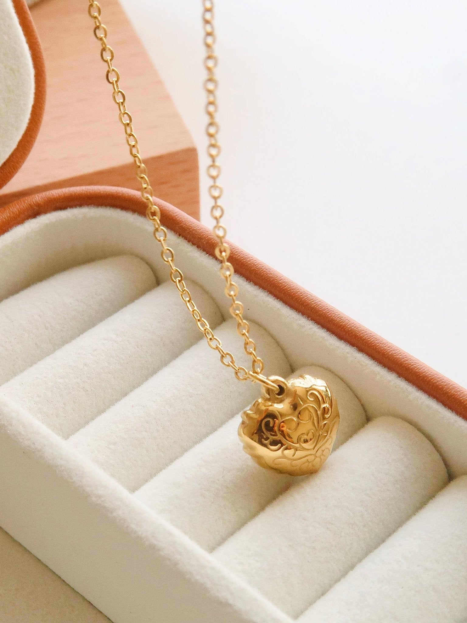 Josie Gold Non - Tarnish Vintage Heart Pendant Necklace - Rose & Olivia Boutique
