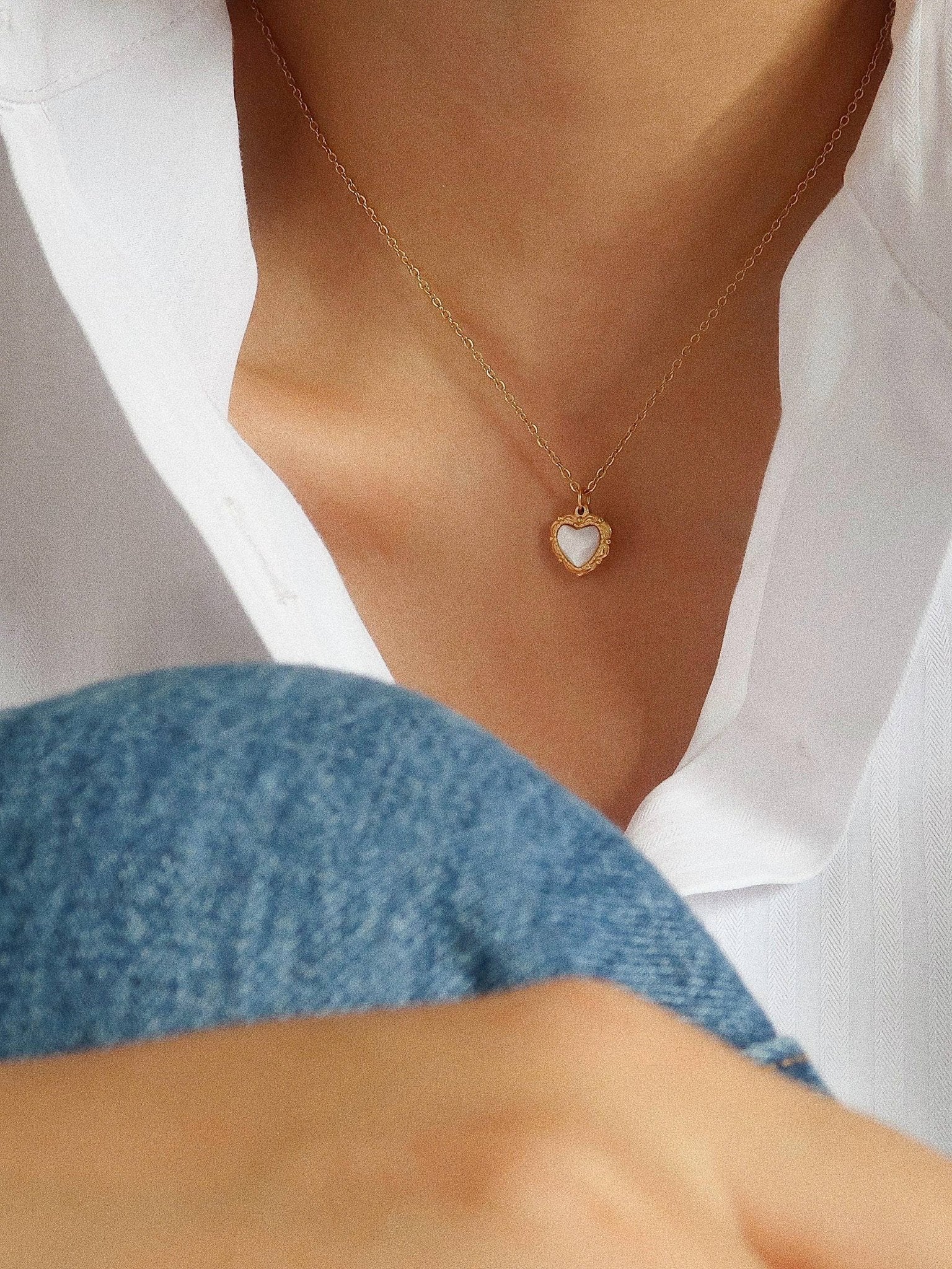 Josie Gold Non - Tarnish Vintage Heart Pendant Necklace - Rose & Olivia Boutique