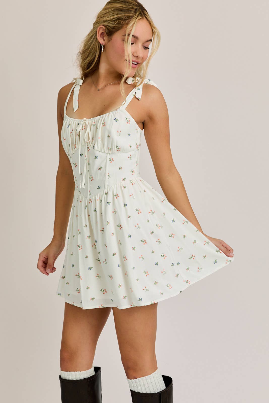 MILLIE BUSTIER FLORAL MINI DRESS - Rose & Olivia Boutique