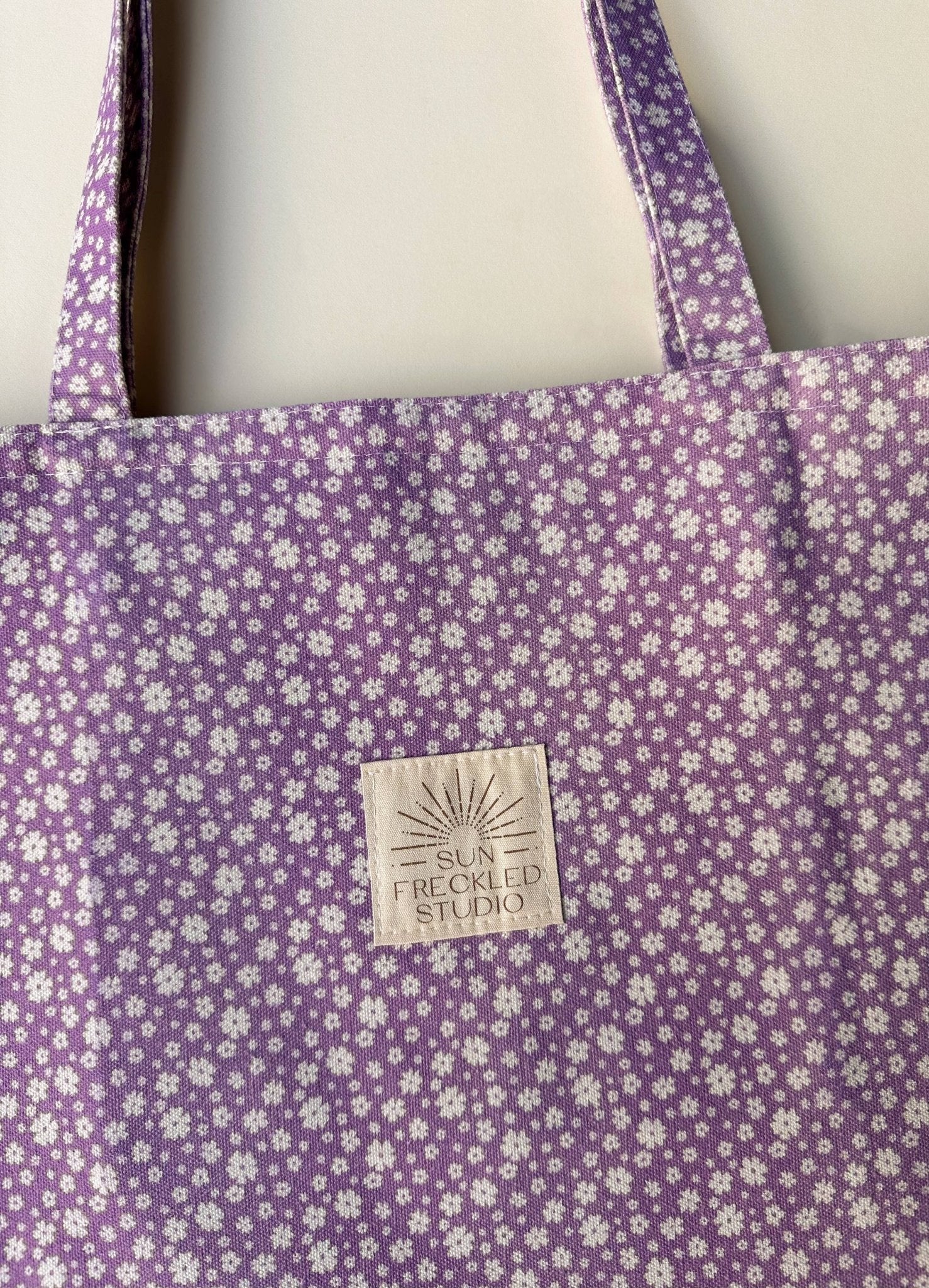 Sugar Plum Tote Bag - Rose & Olivia Boutique