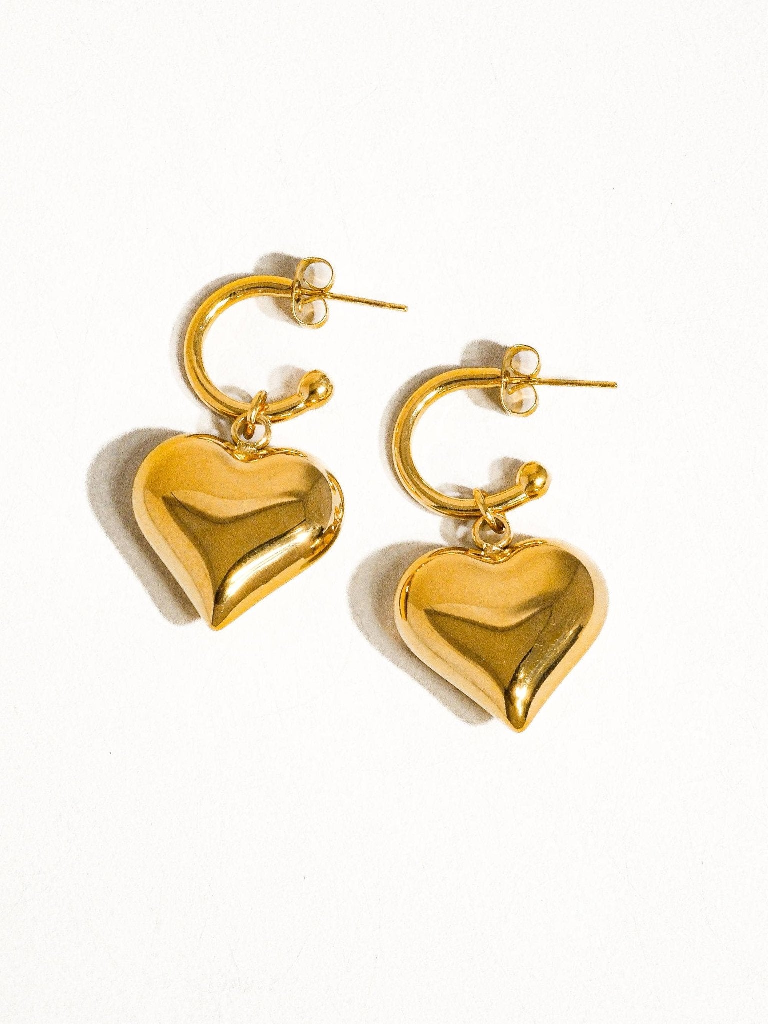 Viona 18K Non - Tarnish Dangle Heart Earring - Rose & Olivia Boutique
