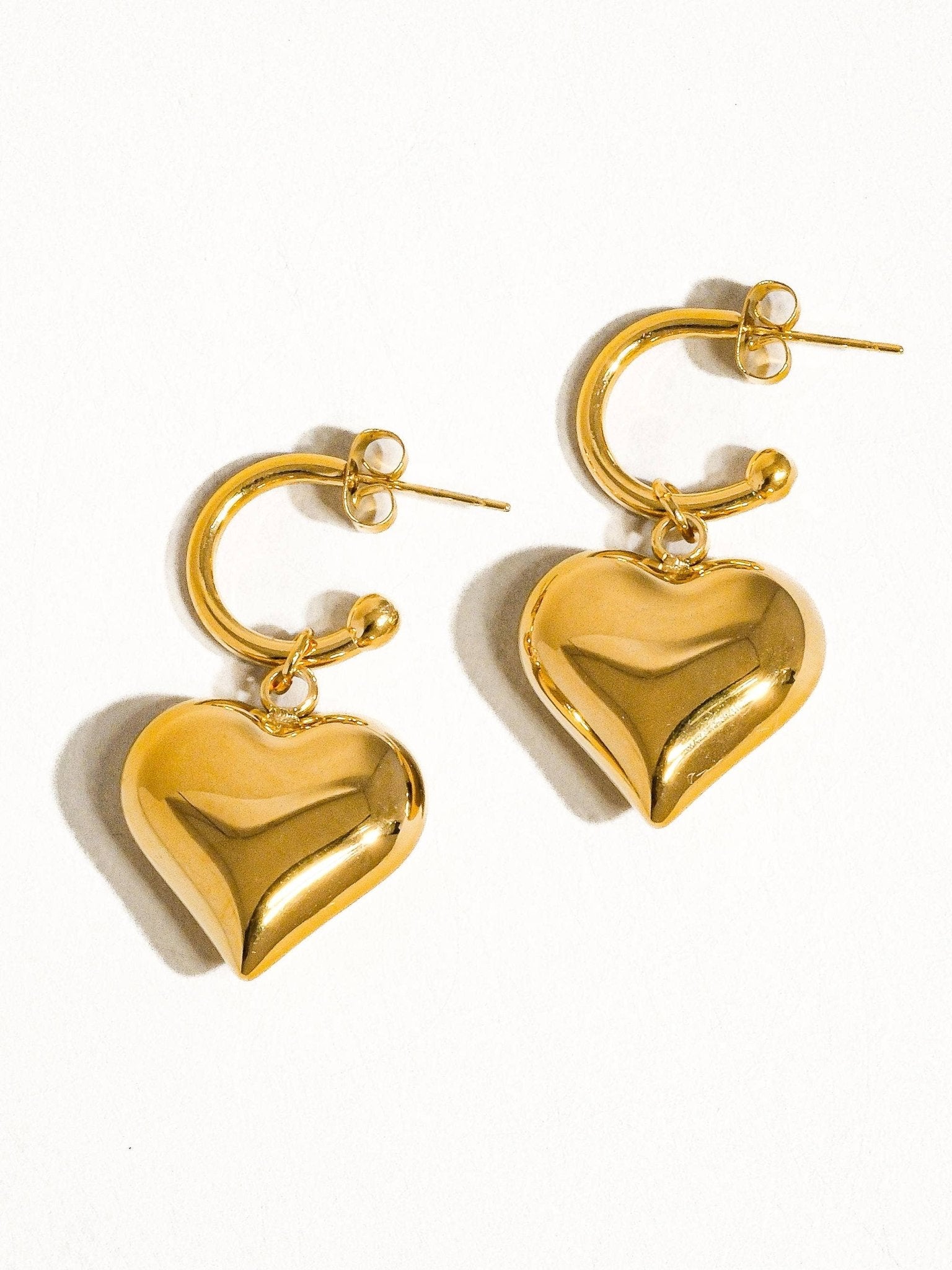 Viona 18K Non - Tarnish Dangle Heart Earring - Rose & Olivia Boutique